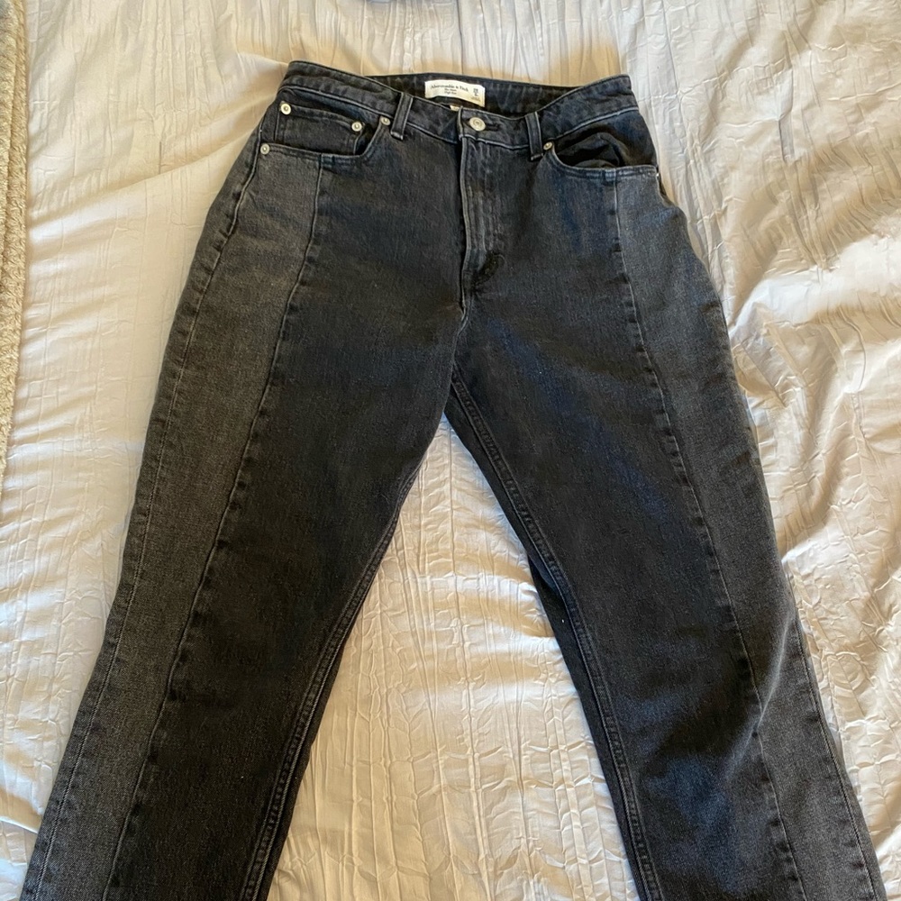 Abercrombie Curve Love Mom Jeans